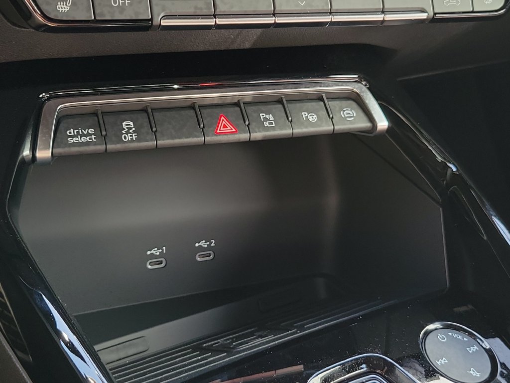 New 2026 Audi RS 3 AWD/4WD image 14