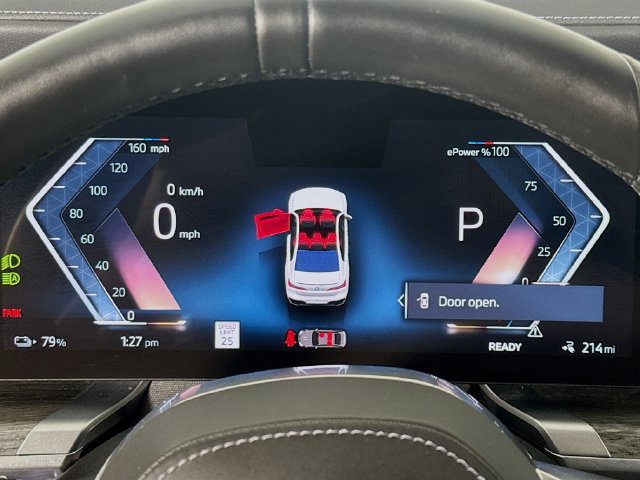 Used 2025 BMW i7 eDrive50 w/ M Sport Package RWD image 15