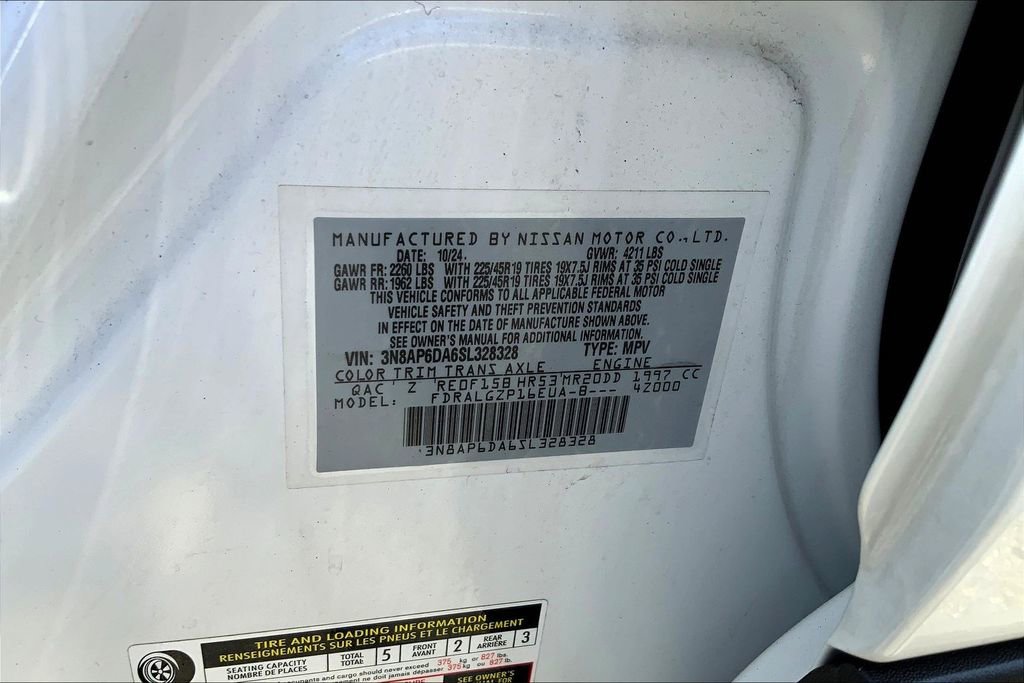 Used 2025 Nissan Kicks SR image 14