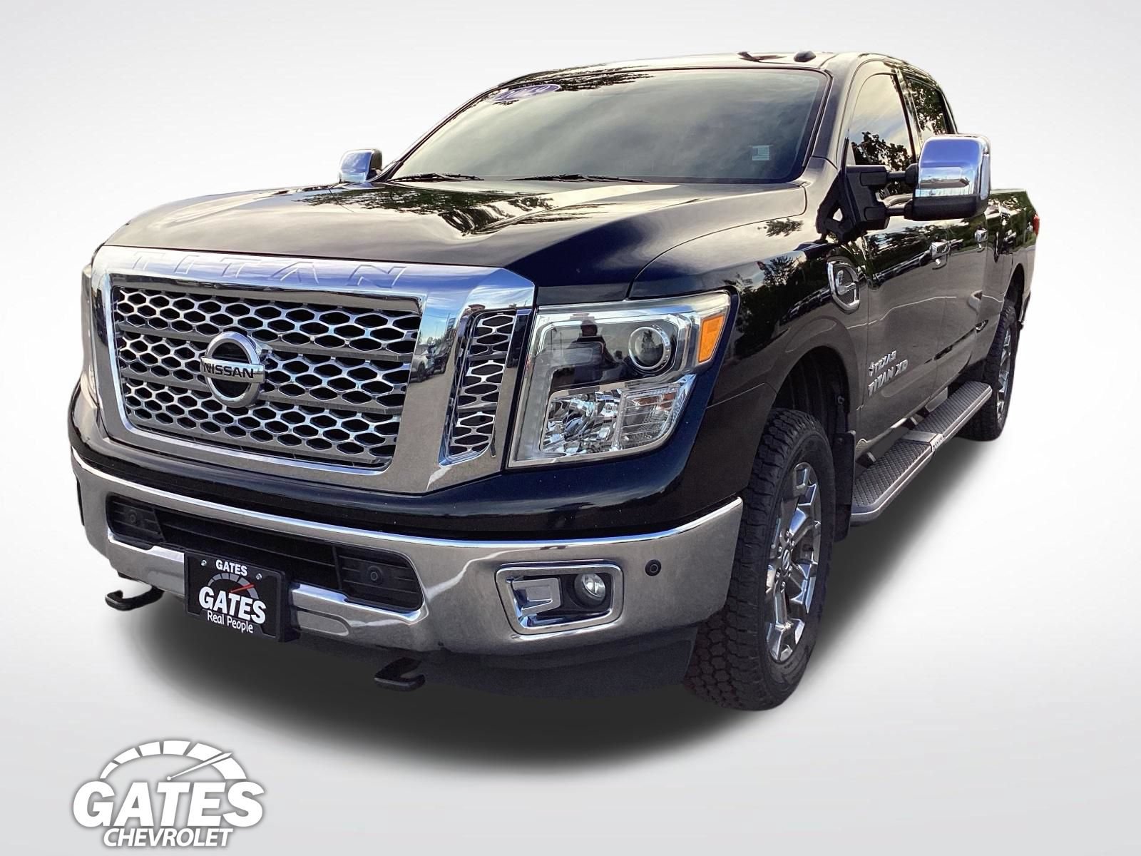 Used 2019 Nissan Titan SL w/ Texas Titan Edition AWD/4WD image 5