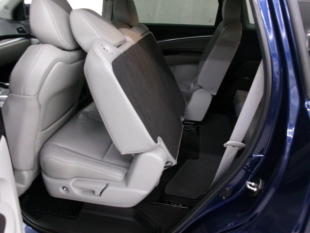 Used 2018 Acura MDX SH-AWD w/ Technology Package image 25