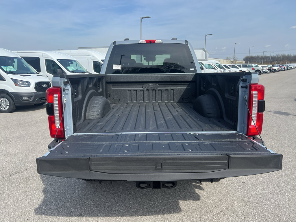 New 2026 Ford F250 Lariat w/ Tremor Off-Road Package AWD/4WD image 18
