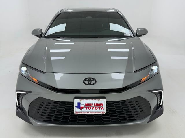 Used 2026 Toyota Camry SE w/ Convenience Package FWD image 3