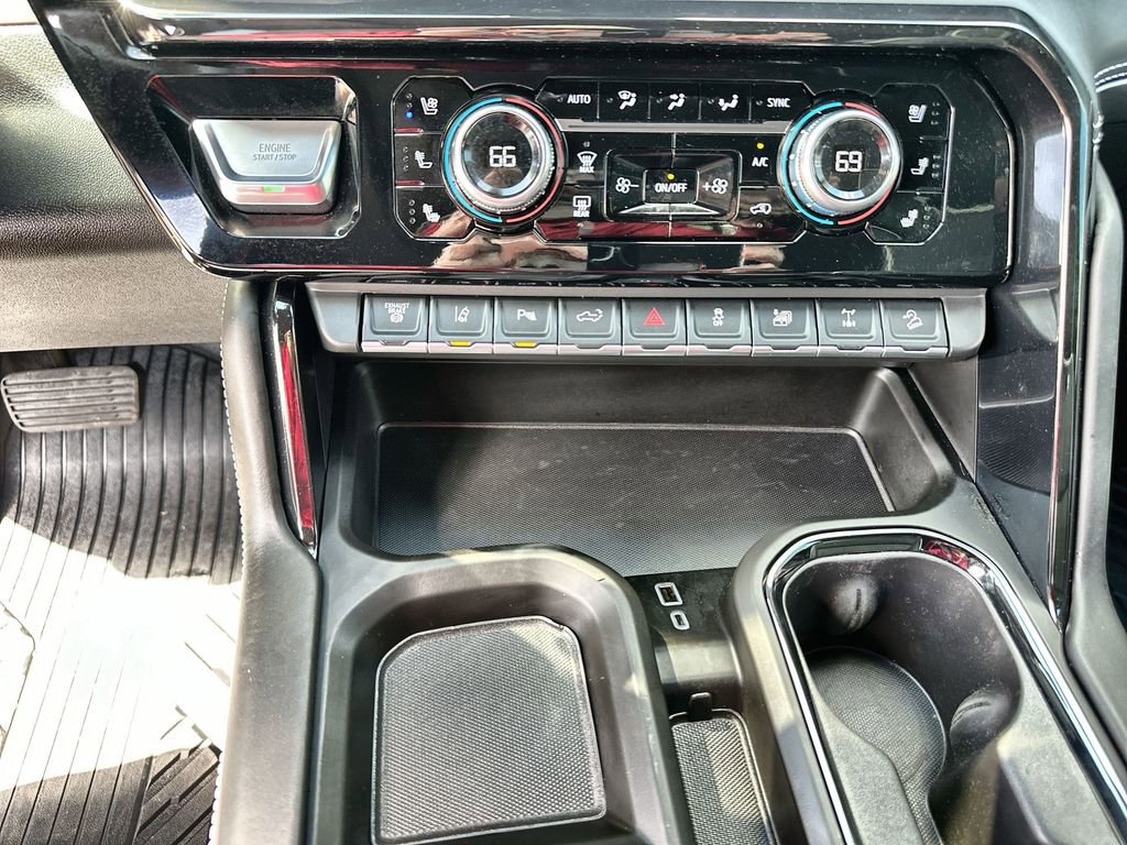 Certified 2025 GMC Sierra 2500 AT4X w/ AT4X AEV Edition image 35