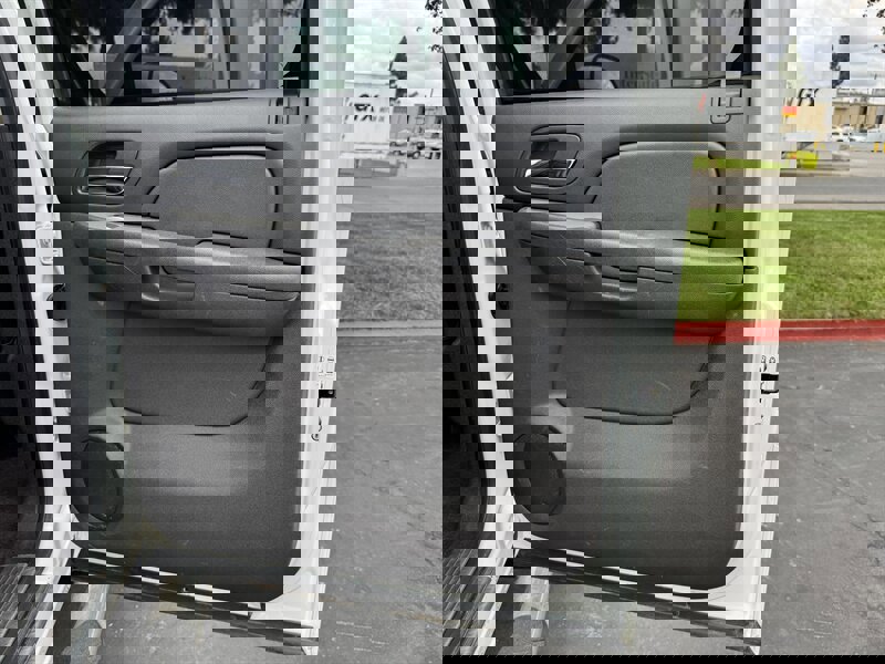 Used 2012 Chevrolet Silverado 2500 LTZ w/ LTZ Plus Package image 31