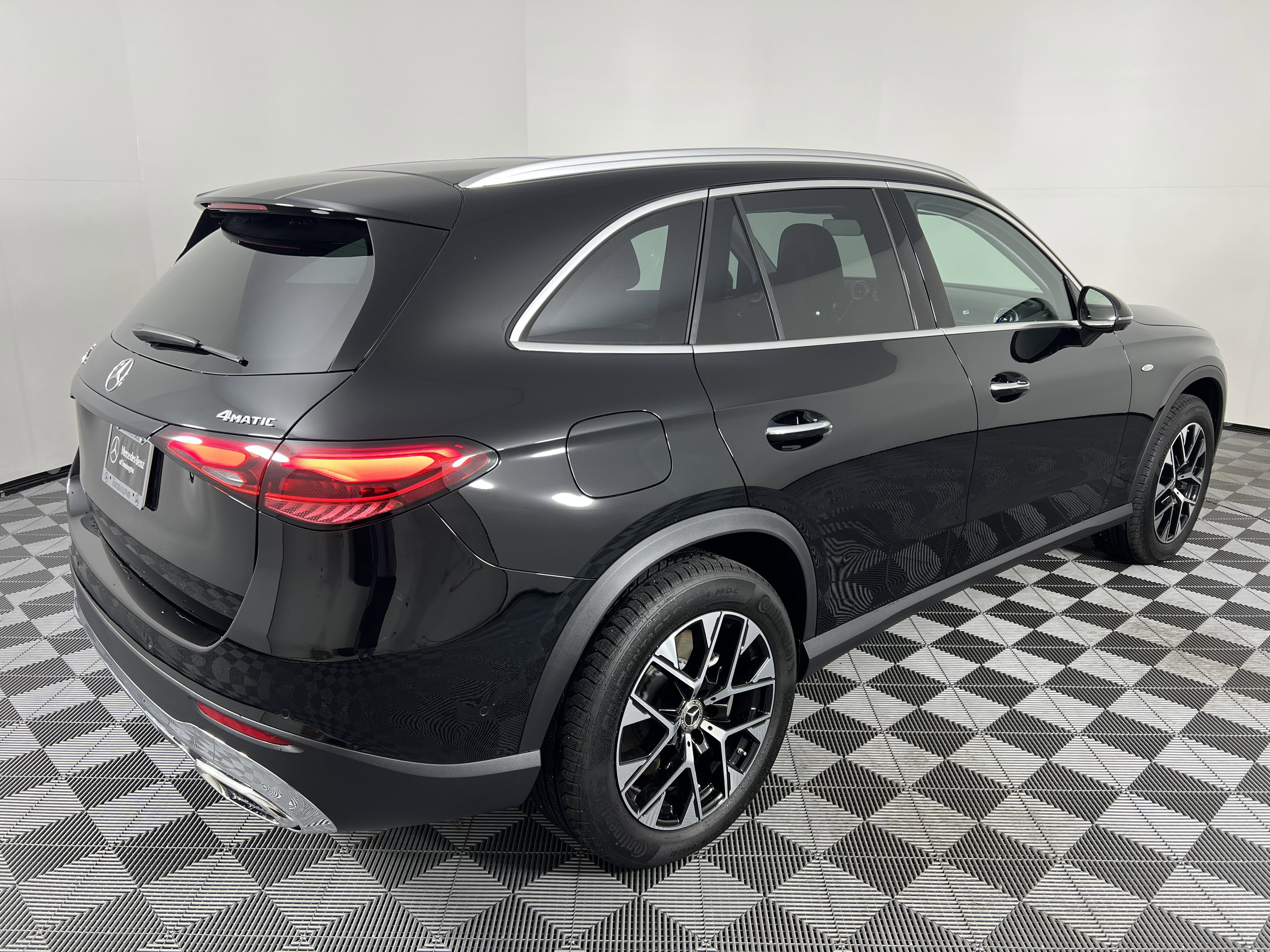 New 2025 Mercedes-Benz GLC 350e 4MATIC image 13