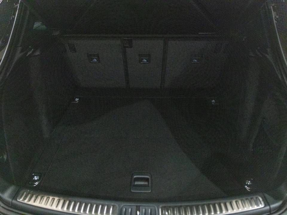 Certified 2026 Porsche Macan AWD/4WD image 24