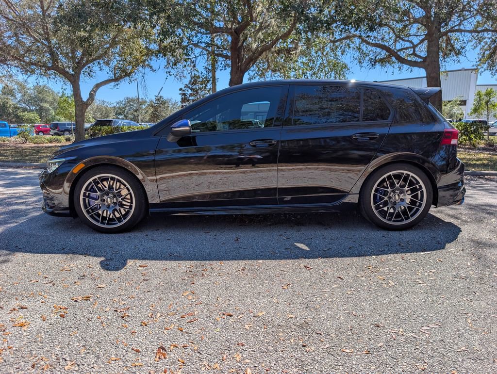 Used 2023 Volkswagen Golf 20th Anniversary Edition image 4