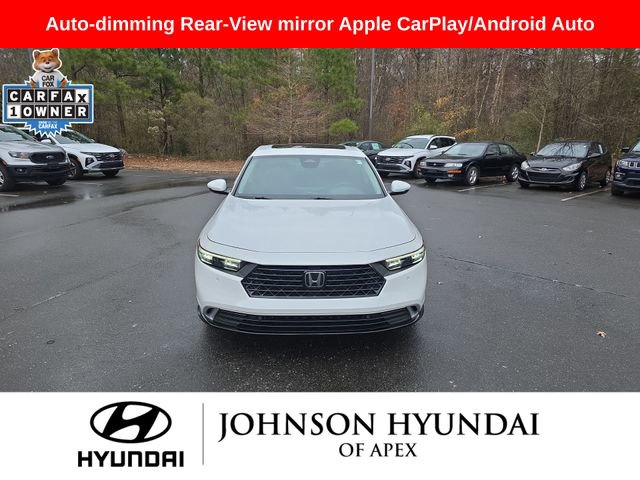 Used 2023 Honda Accord Touring image 11