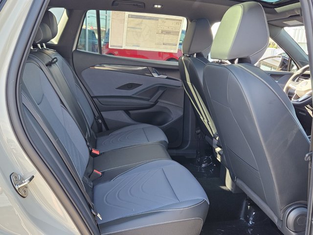 New 2026 Volkswagen Tiguan SE R-Line FWD image 16