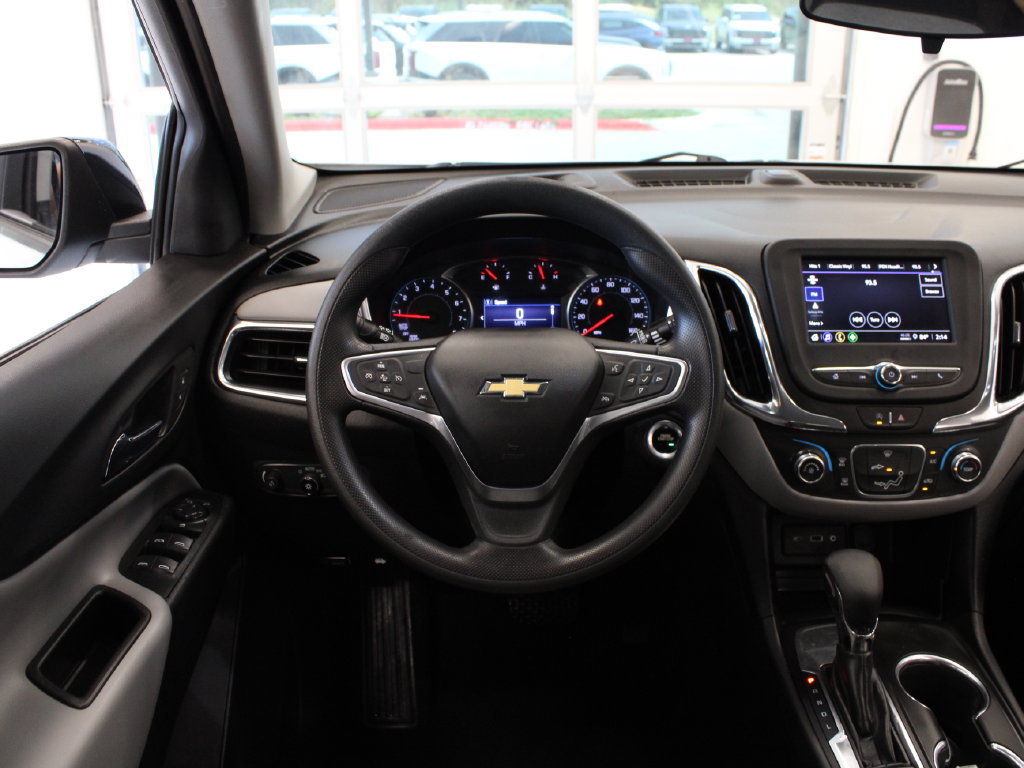 Used 2023 Chevrolet Equinox LS w/ LS Convenience Package FWD image 18