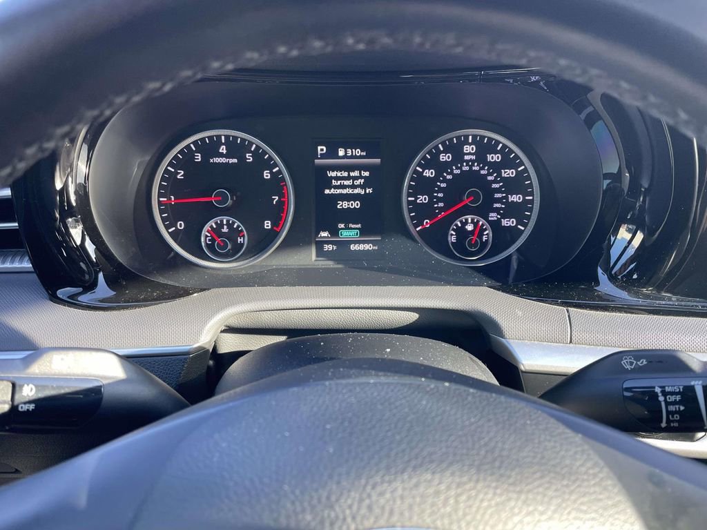 Used 2023 Kia K5 GT-Line image 38