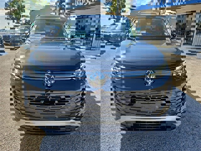 New 2025 Volkswagen Tiguan S image 2