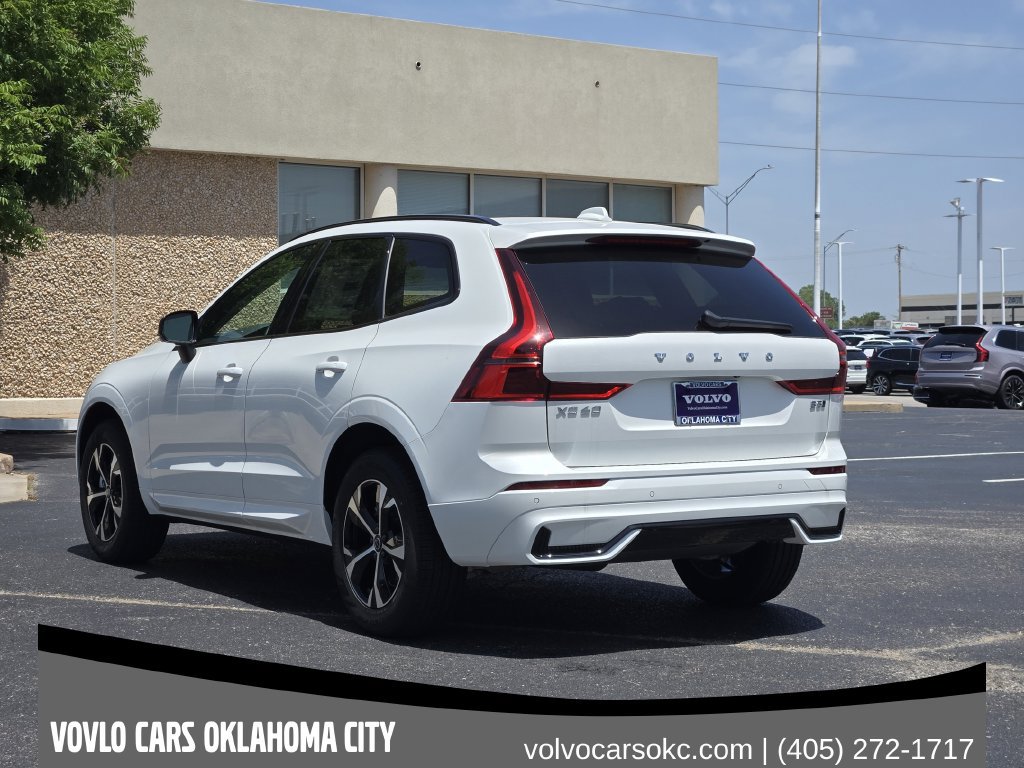 New 2026 Volvo XC60 B5 Core AWD/4WD image 4
