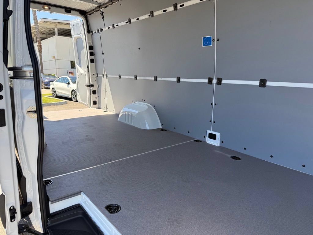 New 2026 Mercedes-Benz Sprinter 3500 image 23