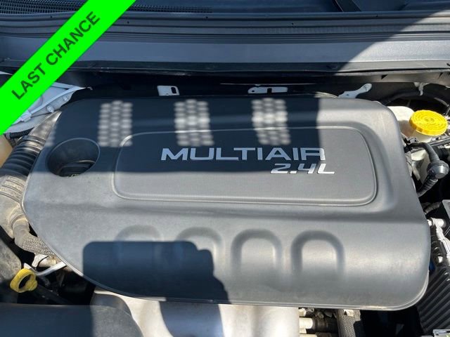 Used 2018 Jeep Cherokee Limited FWD image 29