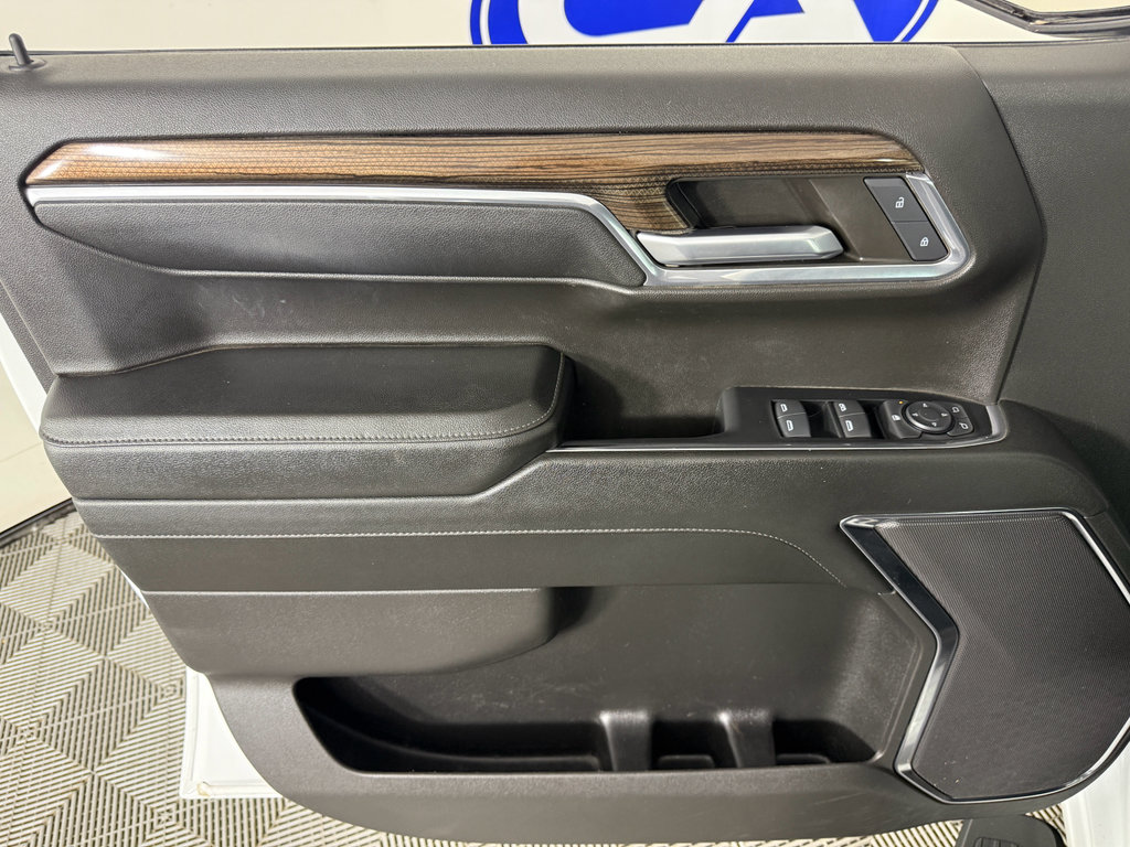 Used 2024 Chevrolet Silverado 1500 LT Trail Boss w/ Protection Package image 19