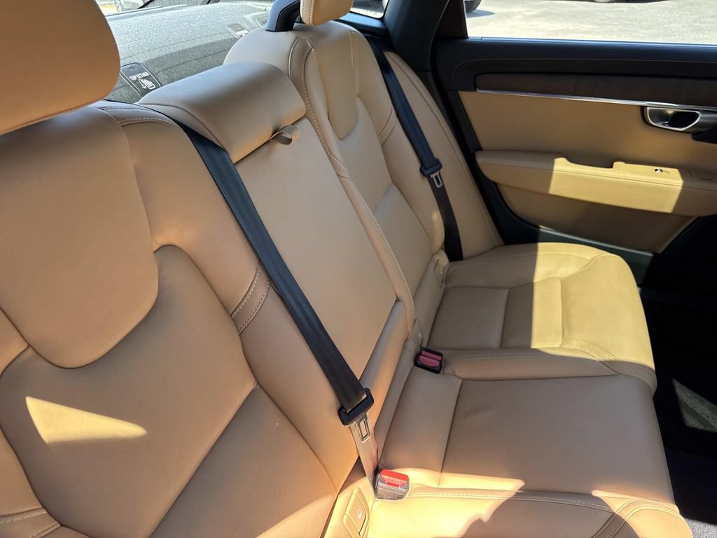 Used 2023 Volvo S90 B6 Ultimate AWD/4WD image 25