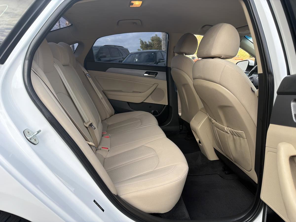 Used 2018 Hyundai Sonata SEL image 25