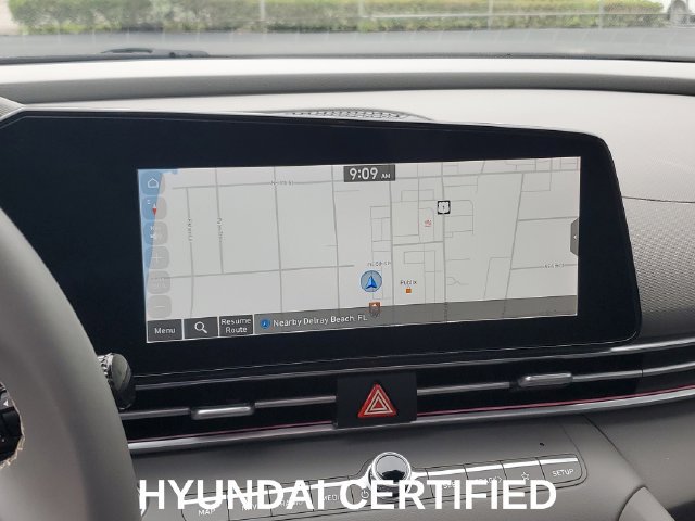 Used 2025 Hyundai Elantra SEL FWD image 17