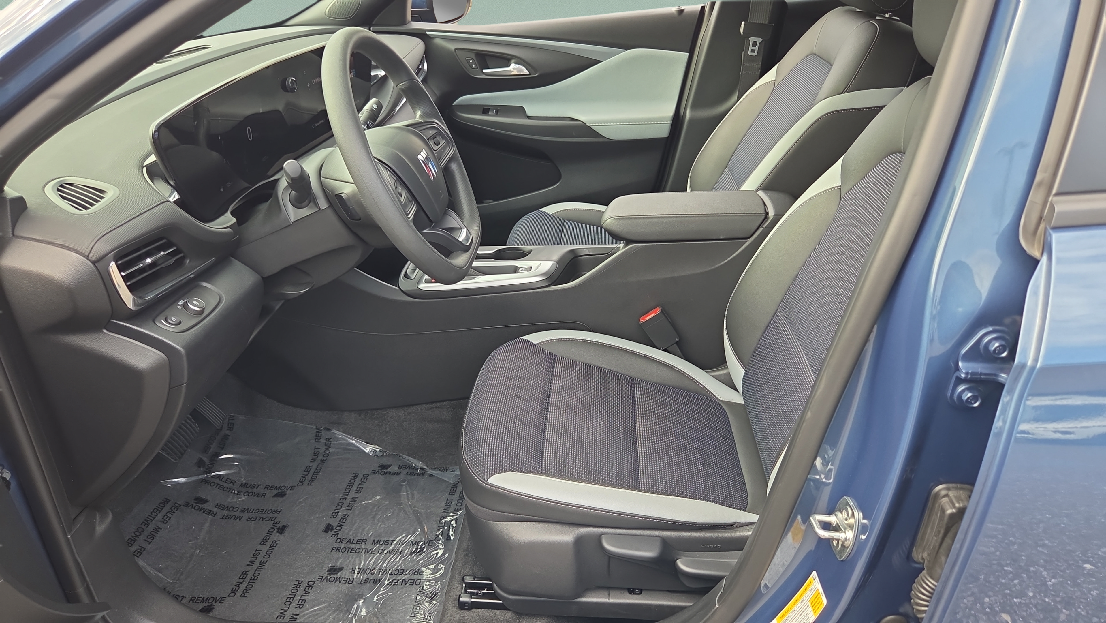 Certified 2025 Buick Envista Preferred FWD image 9