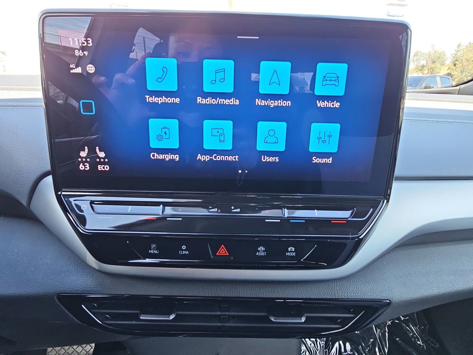 Certified 2023 Volkswagen ID.4 Pro image 19