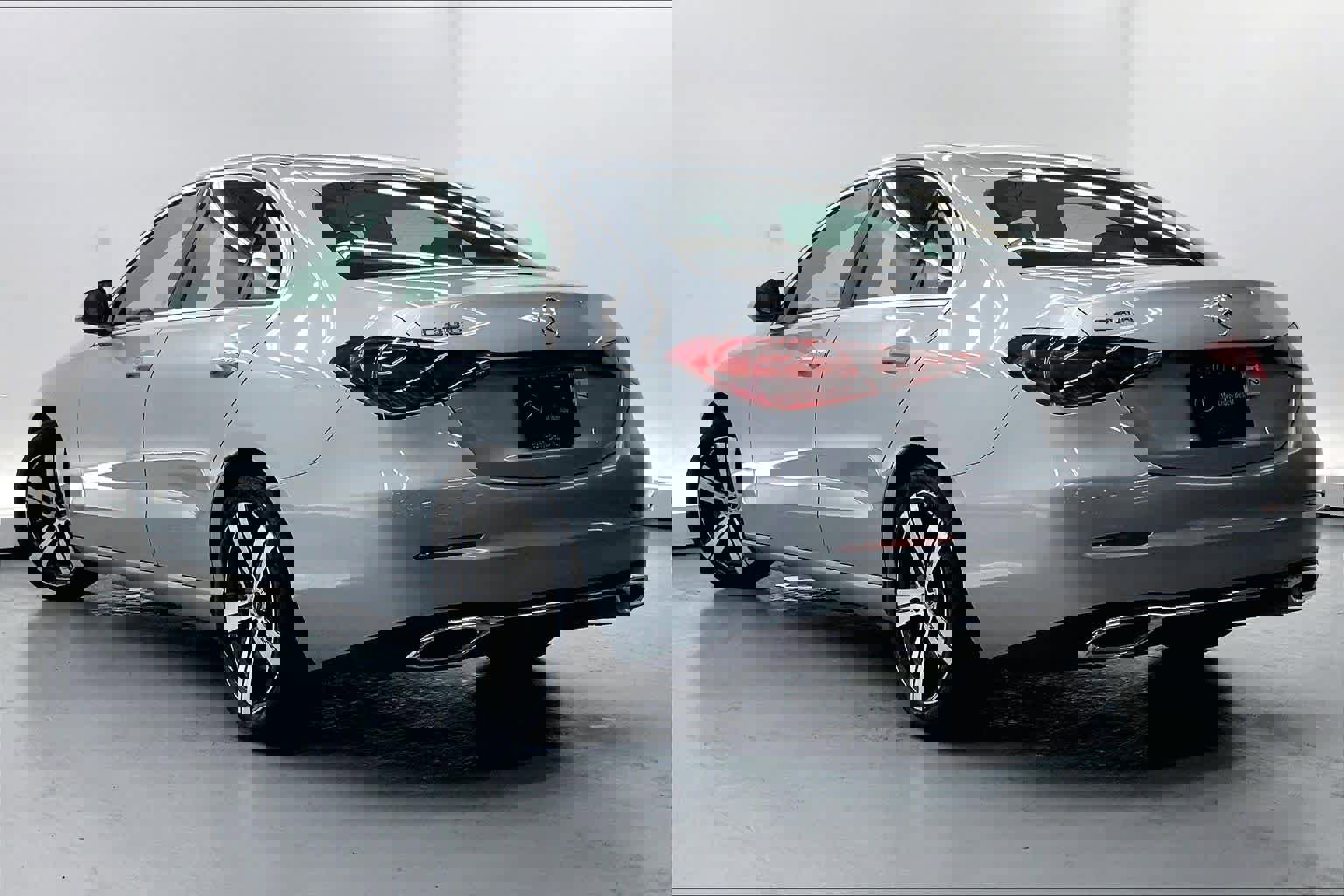 Certified 2022 Mercedes-Benz C 300 Sedan image 3