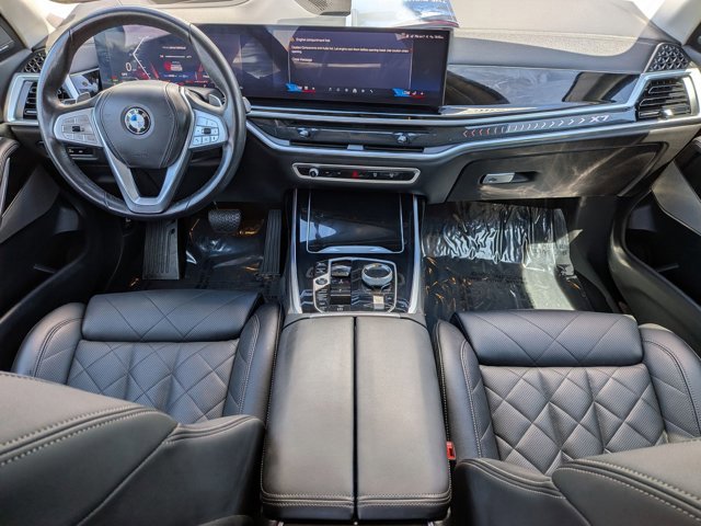 Used 2024 BMW X7 xDrive40i w/ Premium Package AWD/4WD image 18