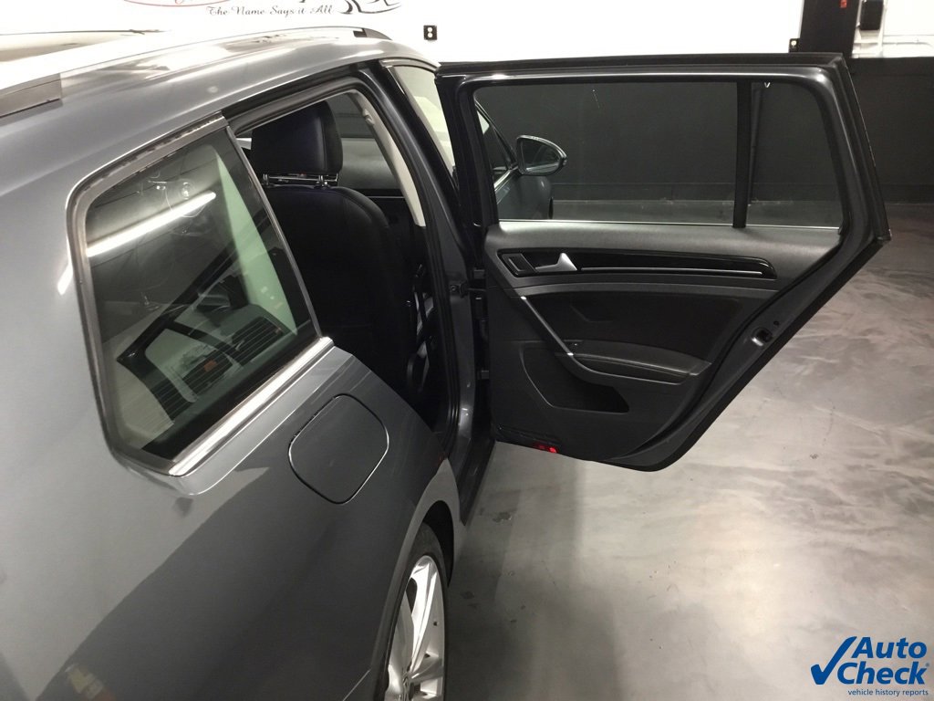 Used 2016 Volkswagen Golf SEL w/ Lighting Package (SEL) image 31