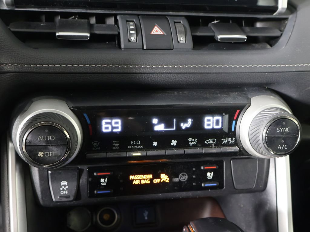 Used 2022 Toyota RAV4 Limited image 44