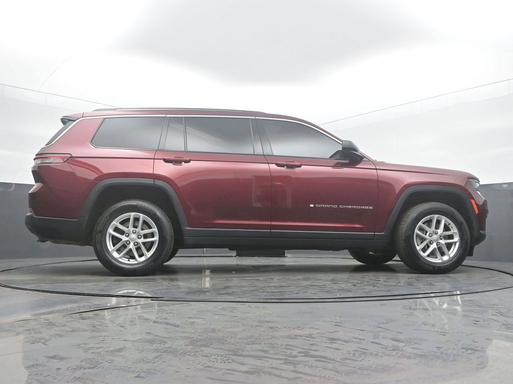 Used 2023 Jeep Grand Cherokee L Laredo image 54
