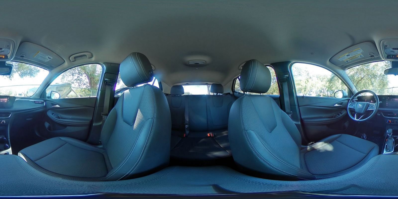 Used 2025 Buick Encore GX Preferred image 36