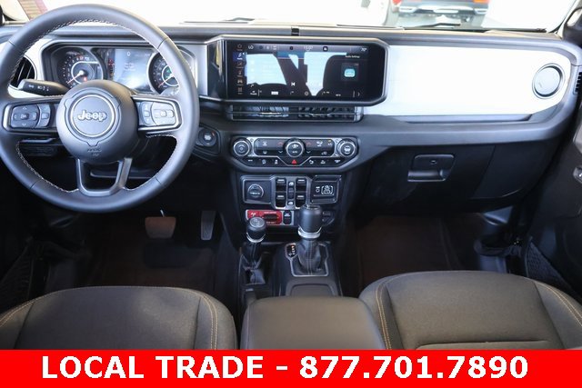 Used 2025 Jeep Gladiator Willys image 12