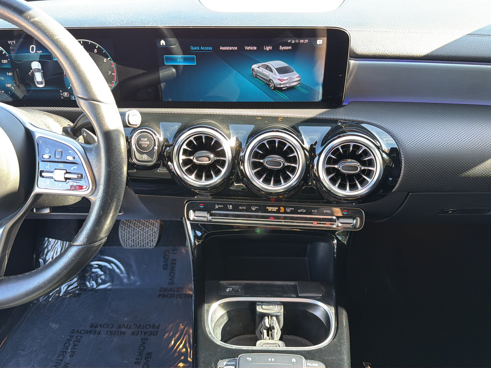 Used 2022 Mercedes-Benz CLA 250 image 23