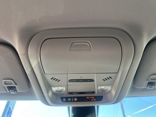 Used 2023 Chevrolet Blazer LT image 28