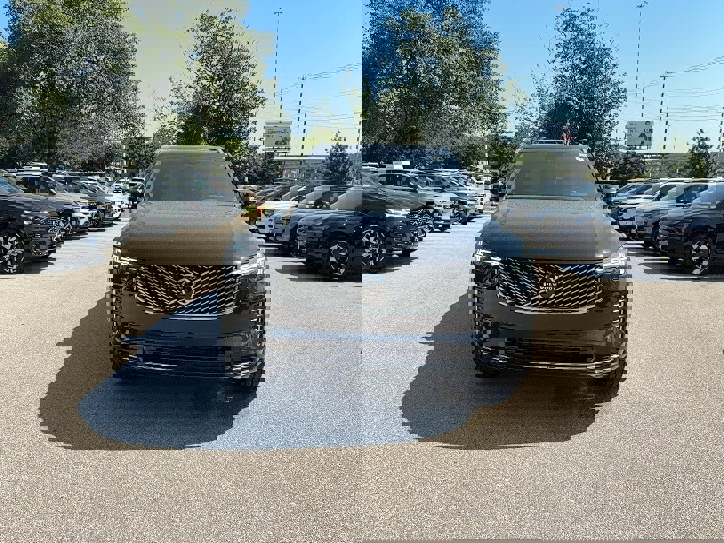 New 2026 Volvo XC90 B5 Core image 8