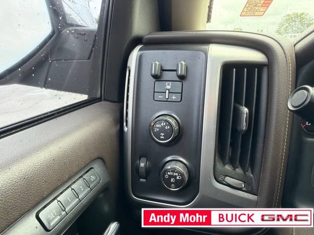 Used 2015 GMC Sierra 1500 SLT w/ SLT Crew Cab Value Package AWD/4WD image 32