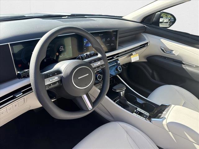 New 2026 Hyundai Tucson SEL image 3