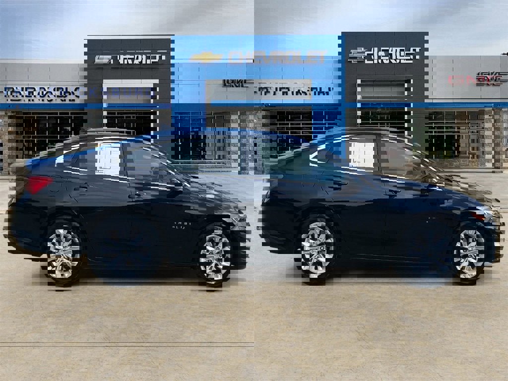 Used 2024 Chevrolet Malibu LT image 6