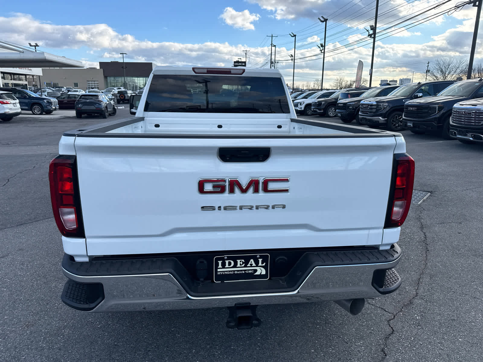 New 2024 GMC Sierra 2500 Pro w/ Convenience Package image 7