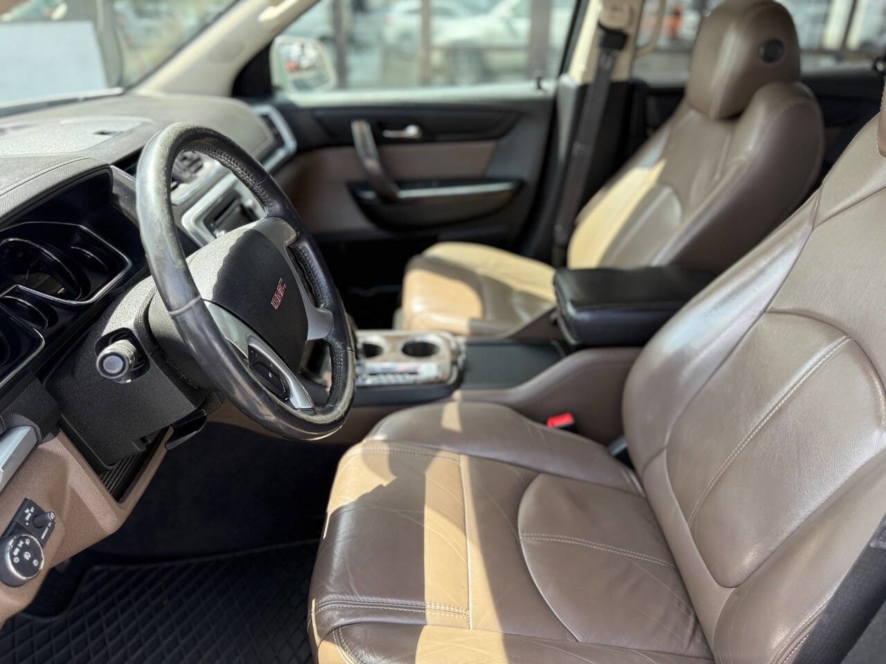 Used 2014 GMC Acadia SLT AWD/4WD image 9