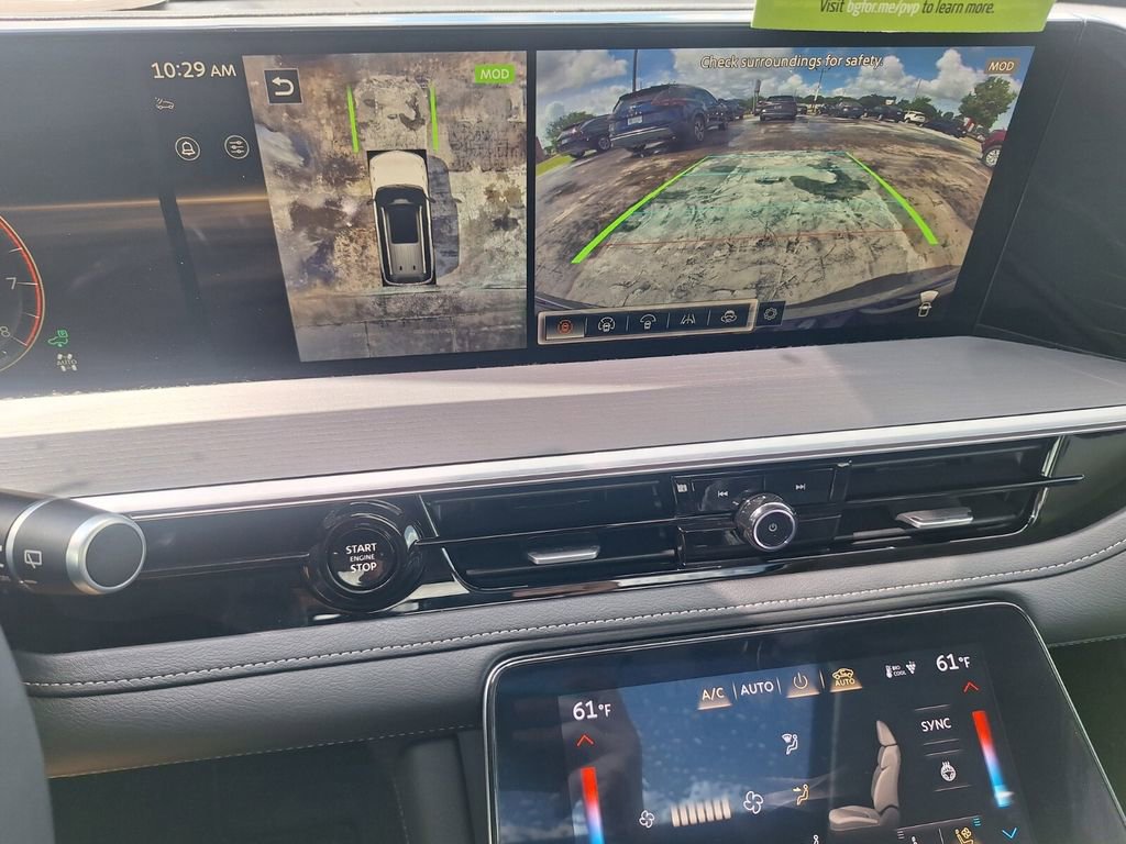 Used 2025 INFINITI QX80 Sensory AWD/4WD image 16