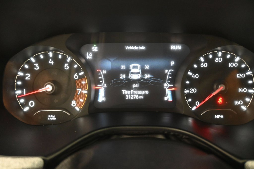 Used 2022 Jeep Compass Latitude w/ Convenience Group AWD/4WD image 21