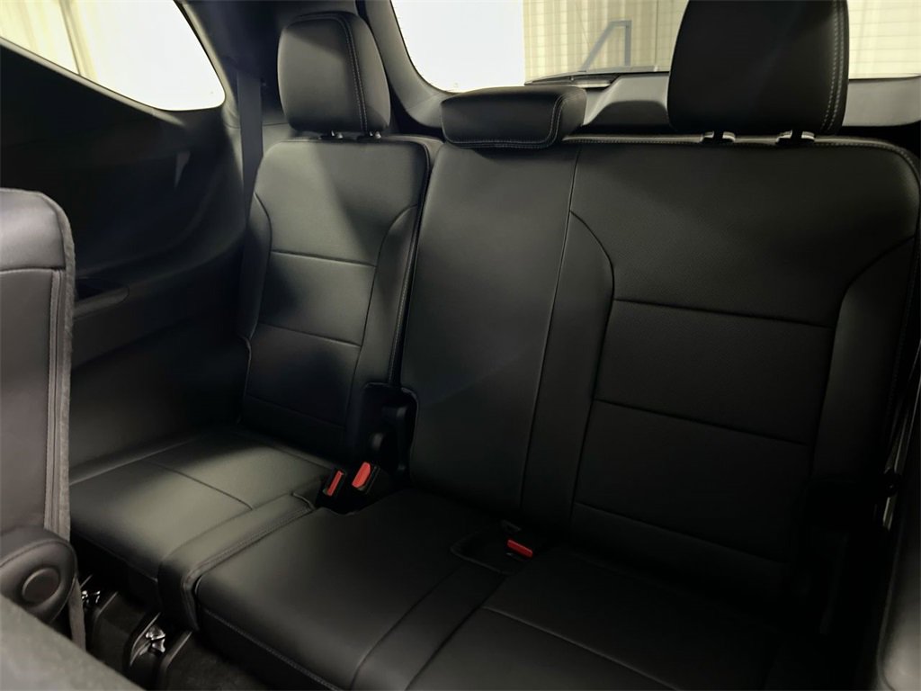 New 2026 Chevrolet Traverse LT w/ Driver Confidence Package image 29