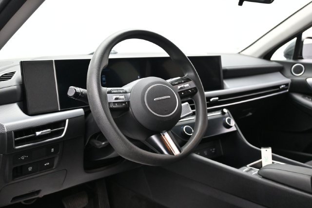 Used 2025 Hyundai Sonata SEL FWD image 15