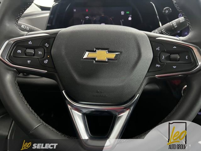 Used 2024 Chevrolet Trax LT w/ Sunroof Package FWD image 10