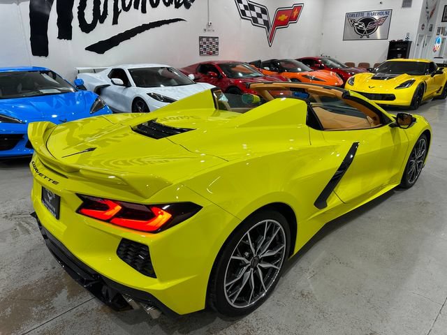 Used 2023 Chevrolet Corvette Stingray Premium Conv w/ Z51 Performance Package RWD image 15