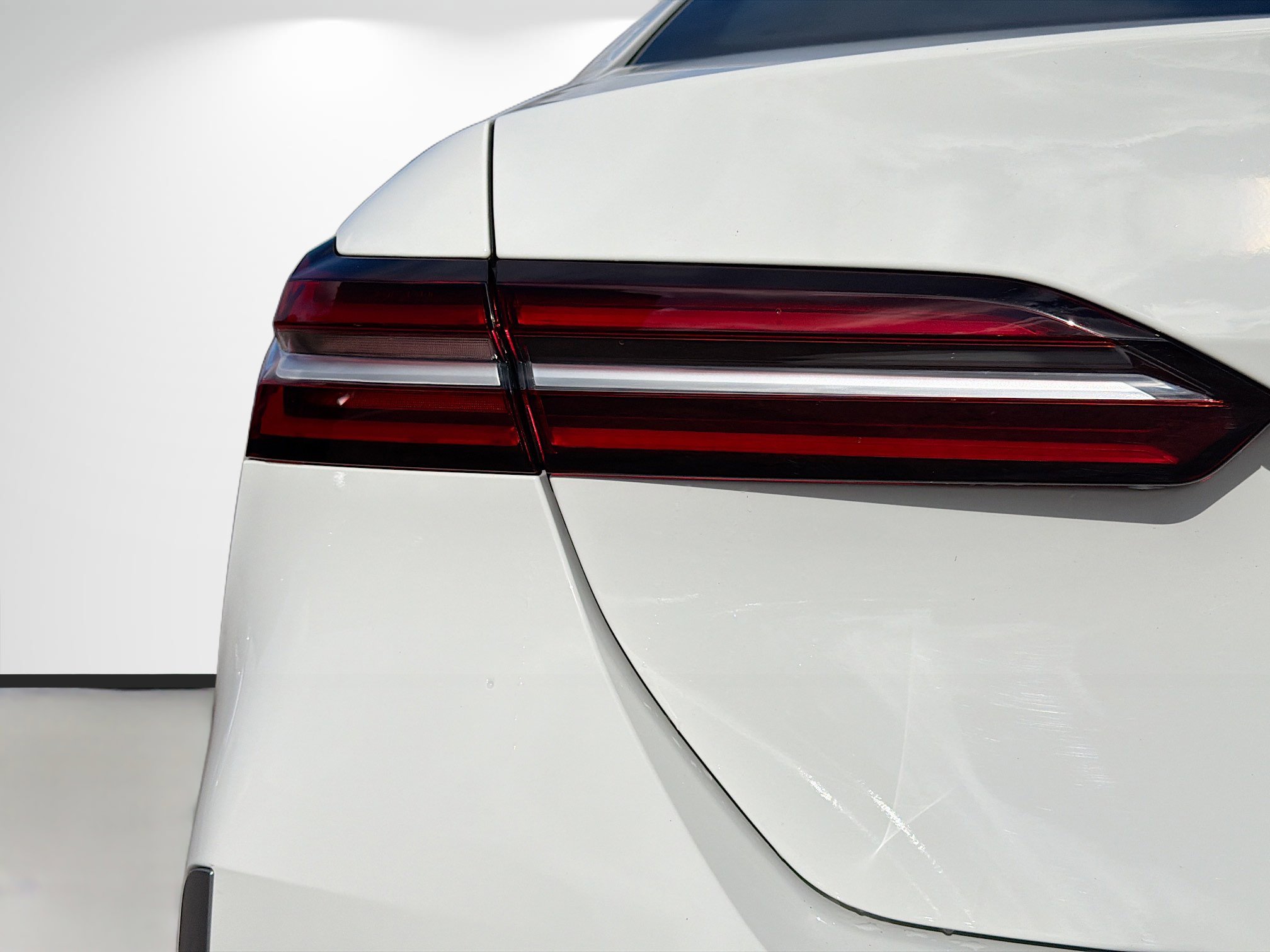 Used 2025 BMW 530i image 10