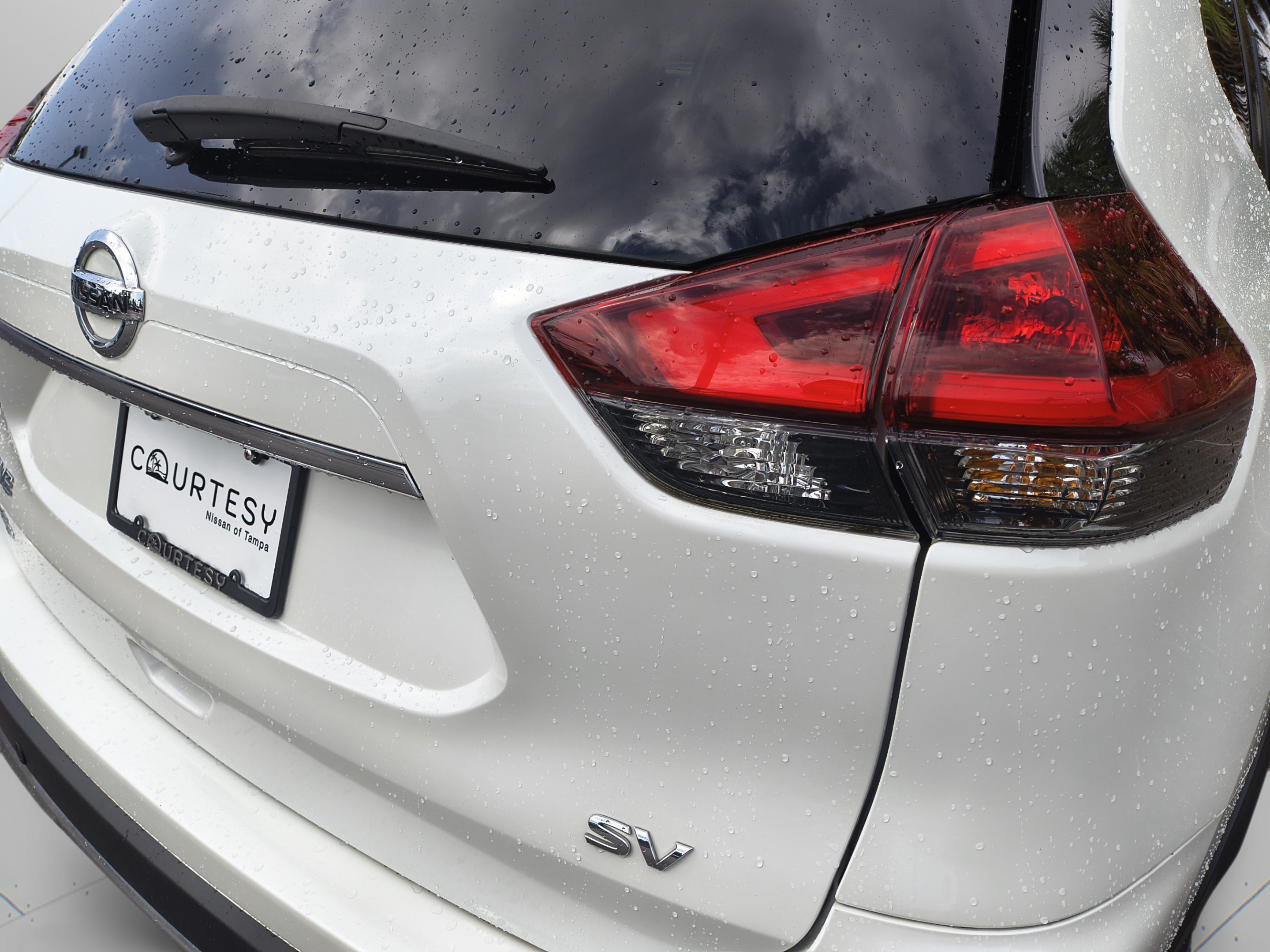 Certified 2019 Nissan Rogue SV FWD image 12