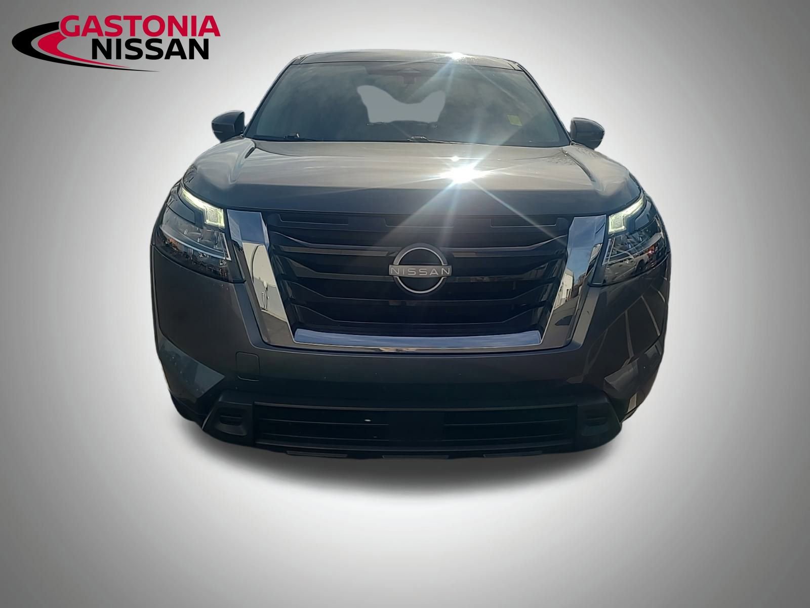 Used 2022 Nissan Pathfinder S image 5